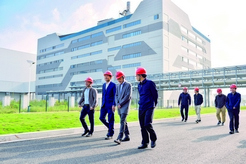 国投高新领导来可明生物考察调研